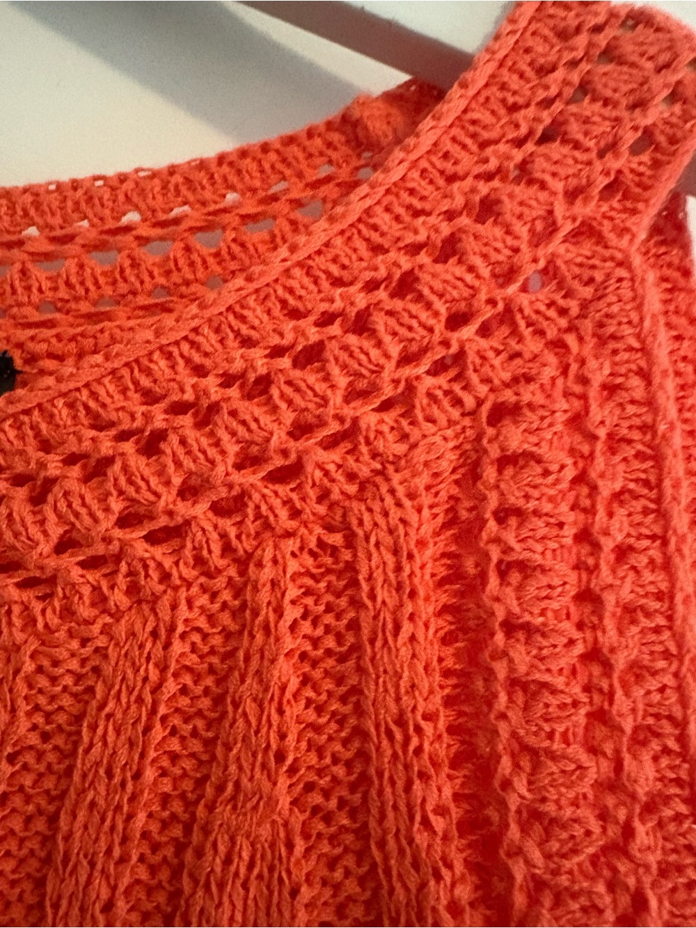 Talbots Coral Knit Ribbed Tank with Crochet Trim - Picture 3 of 3